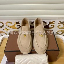 2025һ�_�����e����Ь��q��ţƤ���z����Ůͬ��Ӣ�����_����Ь