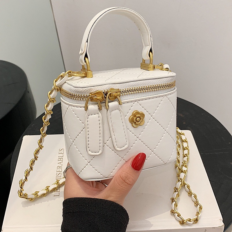 Bolso de bordado de diamante de sensación diaria para mujeres 2026 nueva moda versátil bolso de mochila exquisita bolso de mano super caliente image 5