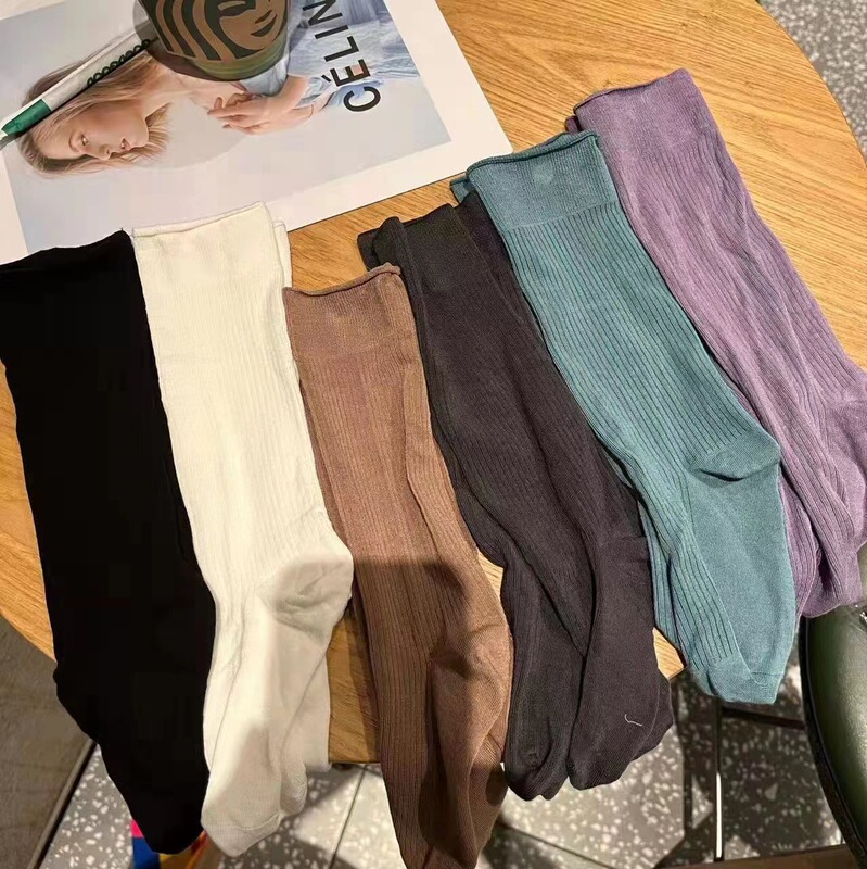 Big blue towel SD-2189 super soft pile socks Little Red Book recommended entity women's European goods tube socks women's socks wholesale