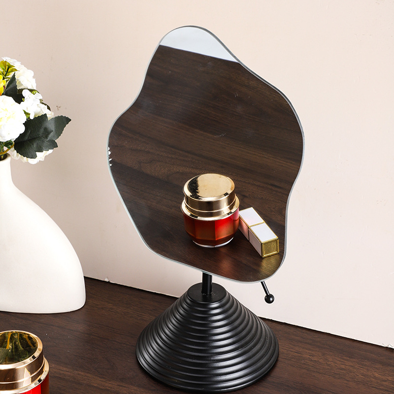 Iron Art Studio Espejo de arte irregular Escritorio de dormitorio de estudiantes Espejo de tocador de una cara Nube Espejo de maquillaje de forma especial