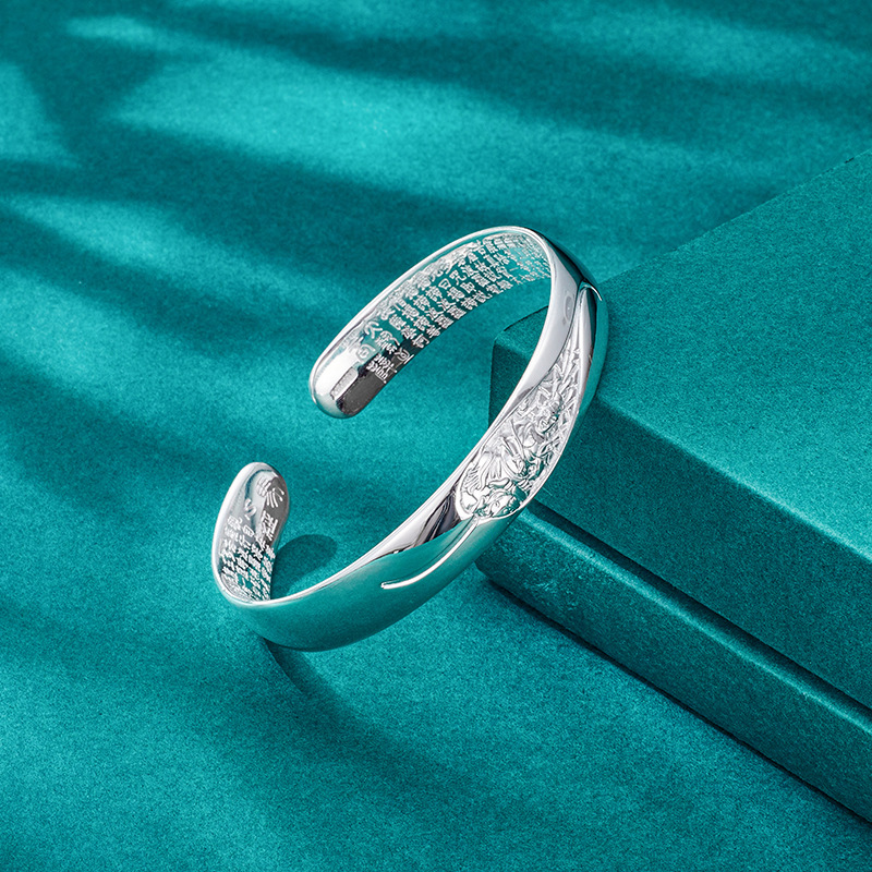 S999 pulsera de plata esterlina retro estilo étnico elegante madre estilo tallado hoja abierta amplia superficie sólida pulsera de plata pura