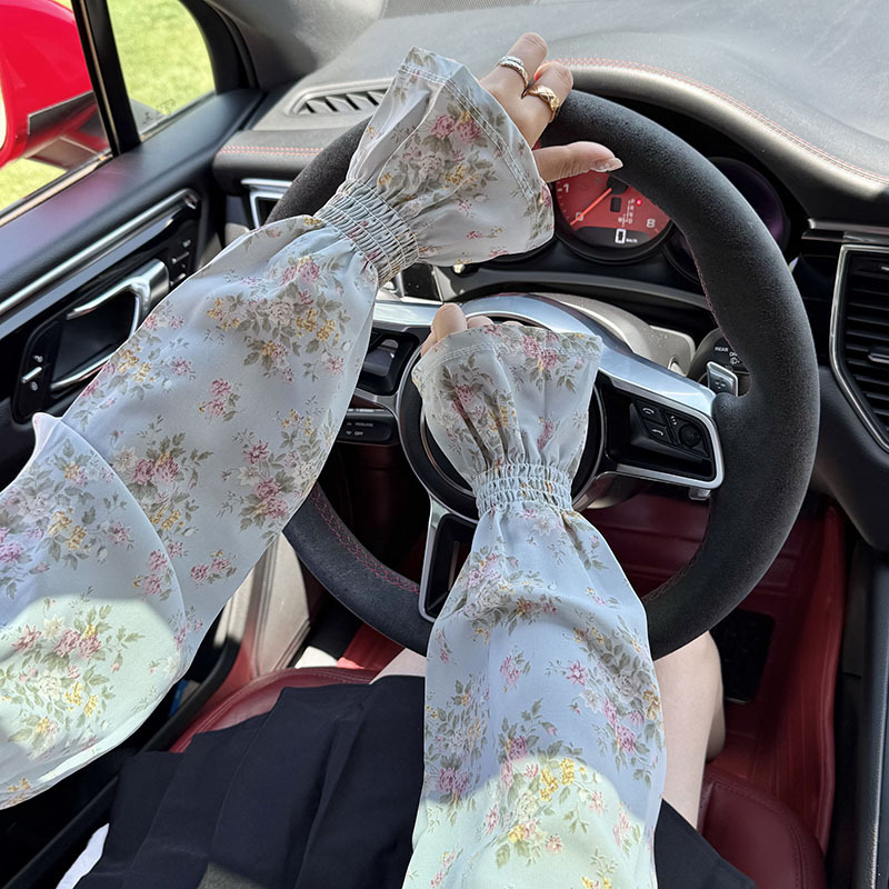 Manga de hielo Manga de soplo de gasa dulce suelta y transpirable Nuevo estilo floral de verano con falda Manga de protección solar