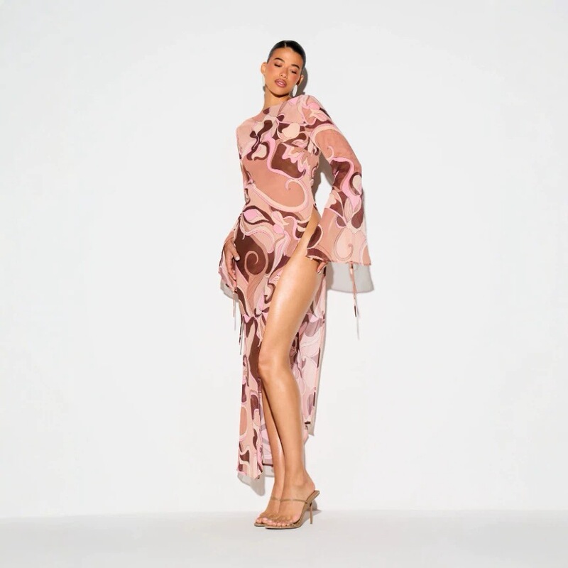 2026 European and American cross-border new autumn women's fashion printed design slit backless sexy long dress 2026 European and American cross-border new autumn women's fashion printed design slit backless sexy long dress