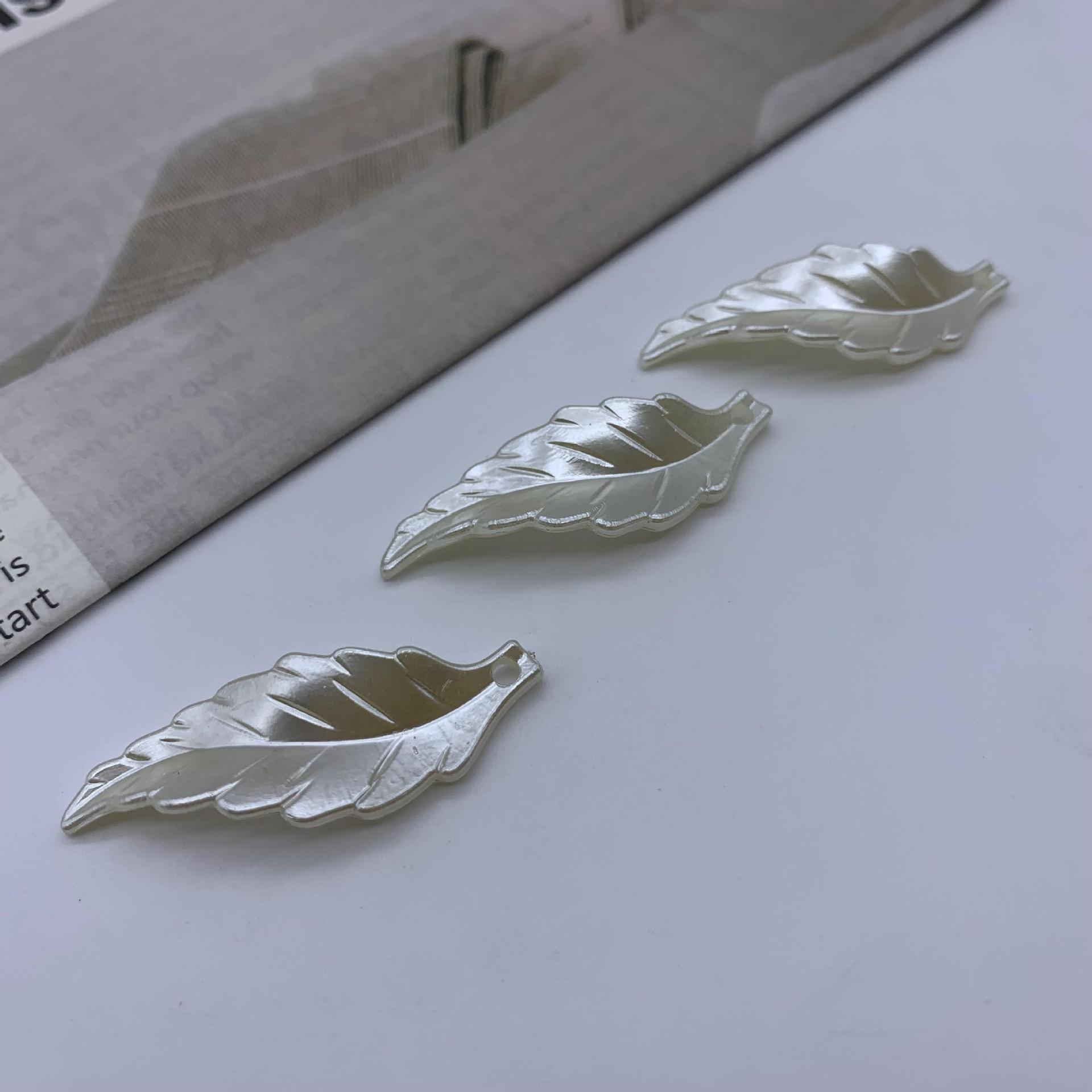 Solid color cream phone case