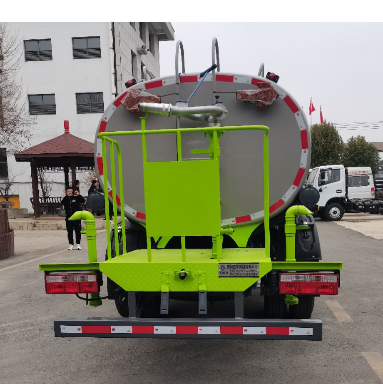 New Energy Sprinkler Truck Dongfeng 9-Ton Multi-Functional Greening and Dust-Suppression Sprinkler Truck for First-Tier Cities
