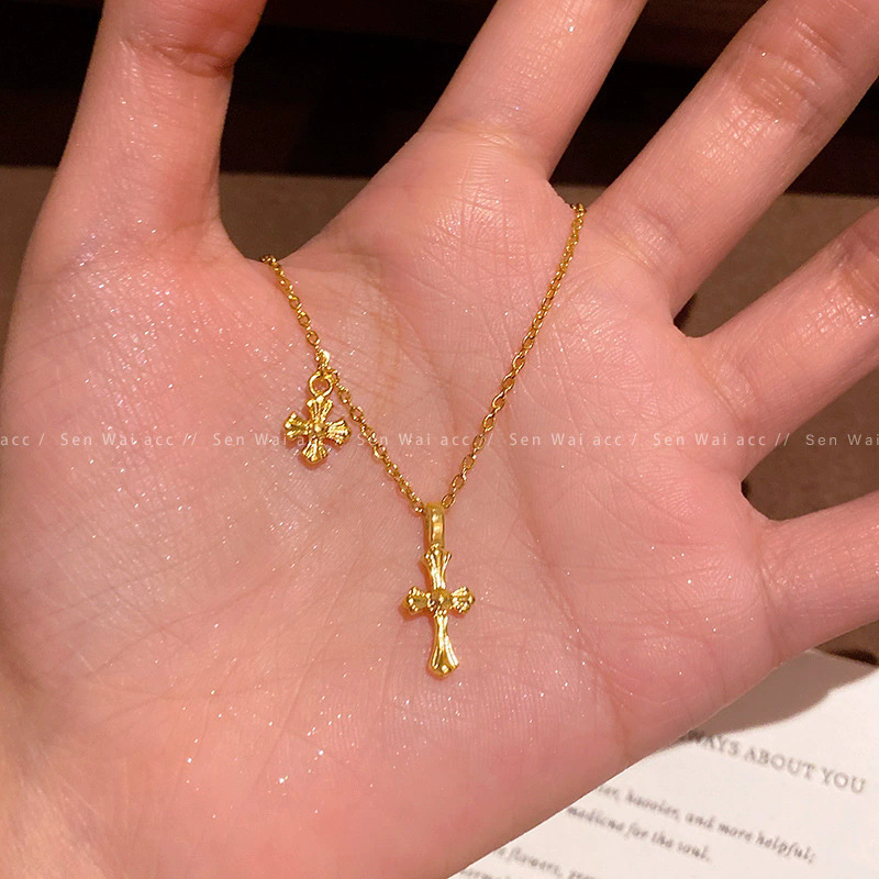 X2268 gold~cross pendant necklace