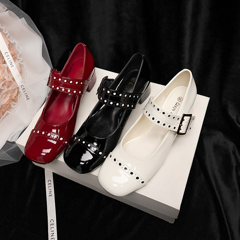2025 primavera nuevo estilo francés Mary Jane zapatos de punta cuadrada diseño de hebilla de un solo tacón grueso zapatos de boca baja charol femenino