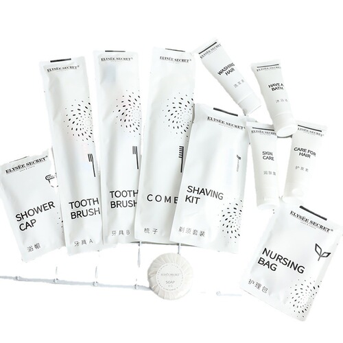 Star-rated hotel disposable toothbrush and bathroom supplies set for travel homestays guesthouses toothpaste comb slippers wholesale