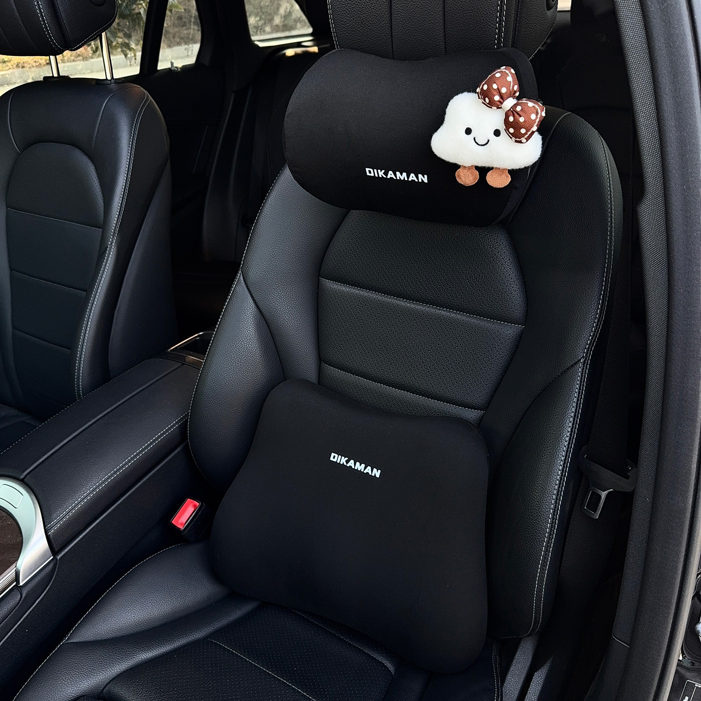 Car Neck Pillow, Cute Cloud-Shaped Headrest, a Pair of Car Pillows, Cartoon Car Interior Creative Decoration, Suitable for All Seasons