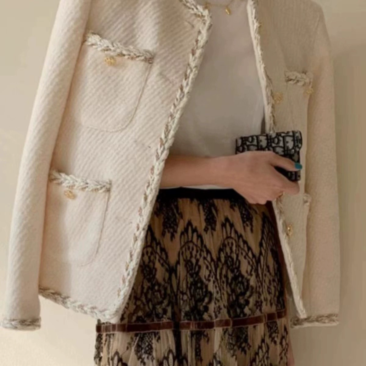 Черная модная демисезонная короткая куртка, стиль Chanel, западный стиль, для подростков, увеличенная толщина