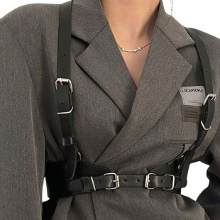 �r�аٴ����e���bȹ������Ů���Գ���PUƤ����ʽ����Ů�p�ӿ��^