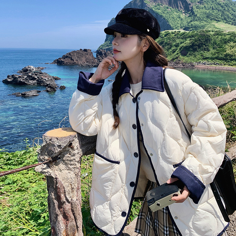 2025년 겨울 여성용 데님 스플라이스 다이아몬드 체크 다운 재킷 새로운 스타일의 가볍고 얇은 작은 향기로운 스타일의 고급 재킷 핫 스타일