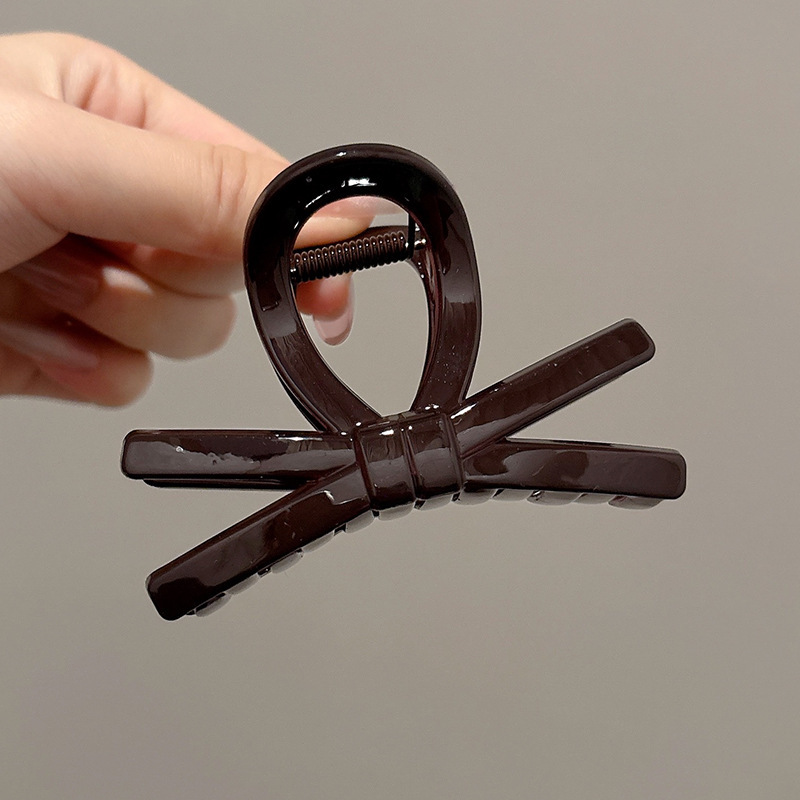 1#Lazo marrón chocolate de unos 8 cm.