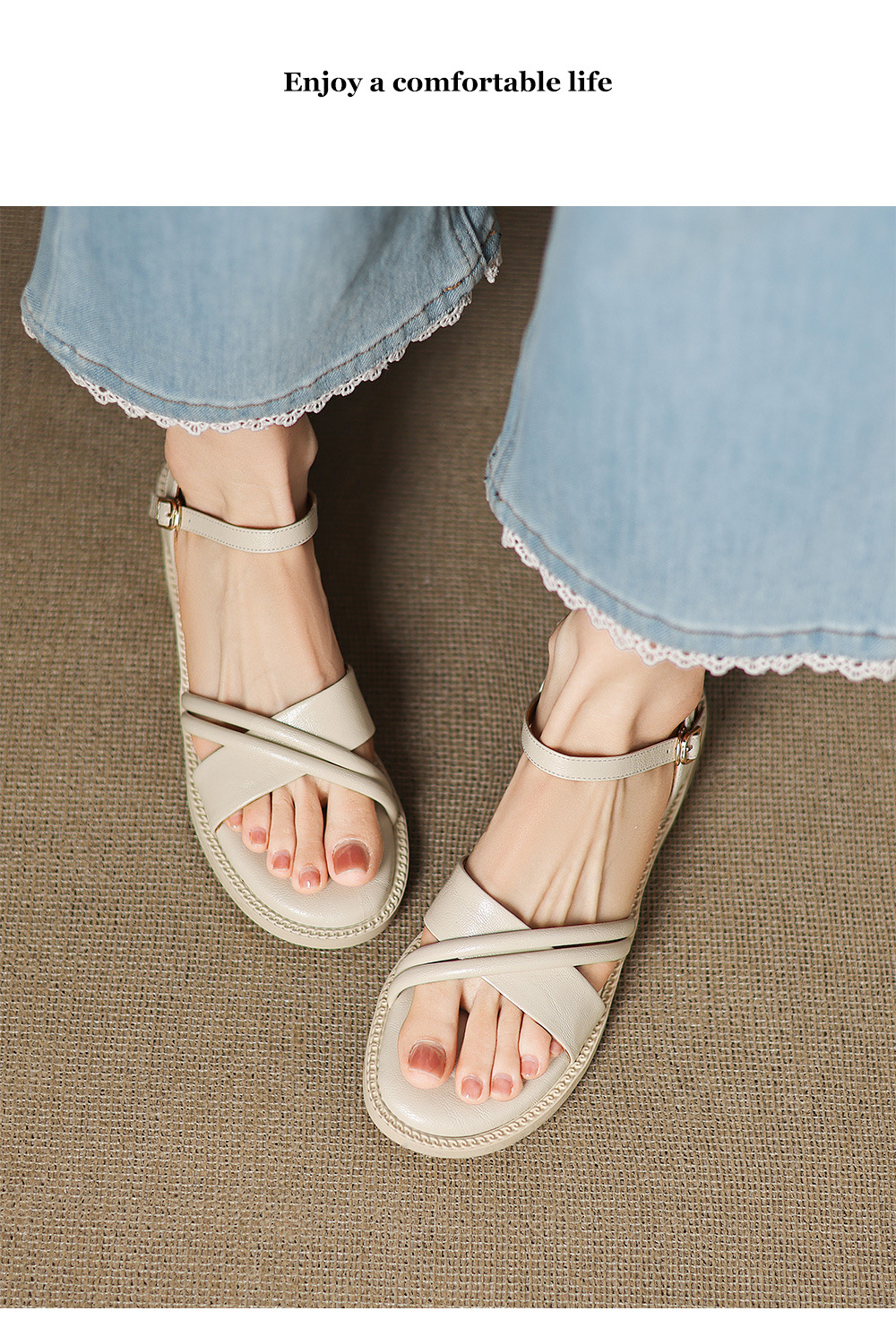 Dép sandal nữ xỏ ngón đế bệt quai ngang khóa — đen chi tiết 10