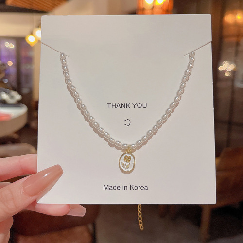 French retro pearl necklace women's ins trend Korean high-end design rose pendant clavicle chain wholesale