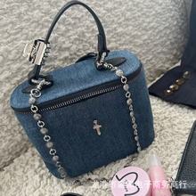 ʮ�ּ�ţ��������Ӱ���˻��y�����ռ{���y��б��朗lˮϴ������