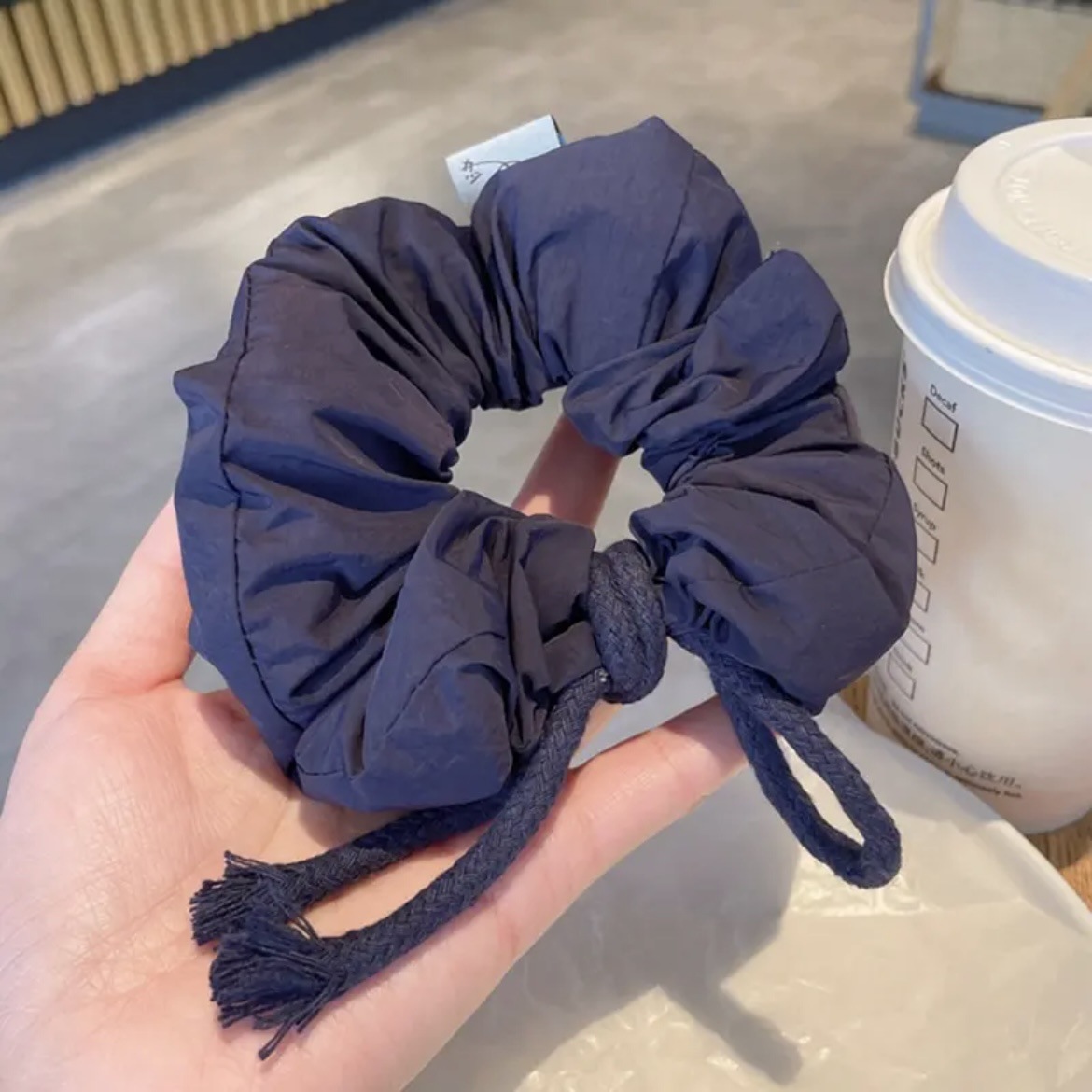 Arco coreano para dormir anillo de cabello de intestino grueso para mujeres 2024 nueva cabeza de bola de cola de caballo estereoscópico adornos de cabello de cuerda esponjosa