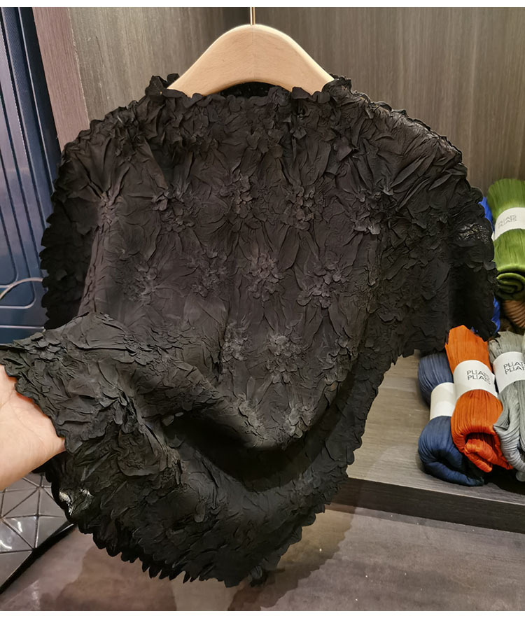 Áo thun nữ tay ngắn cổ tròn chất liệu cotton dập nổi hoa văn nổi cao cấp — Màu đen, Màu đào, Màu trắng, Màu xám chi tiết 26