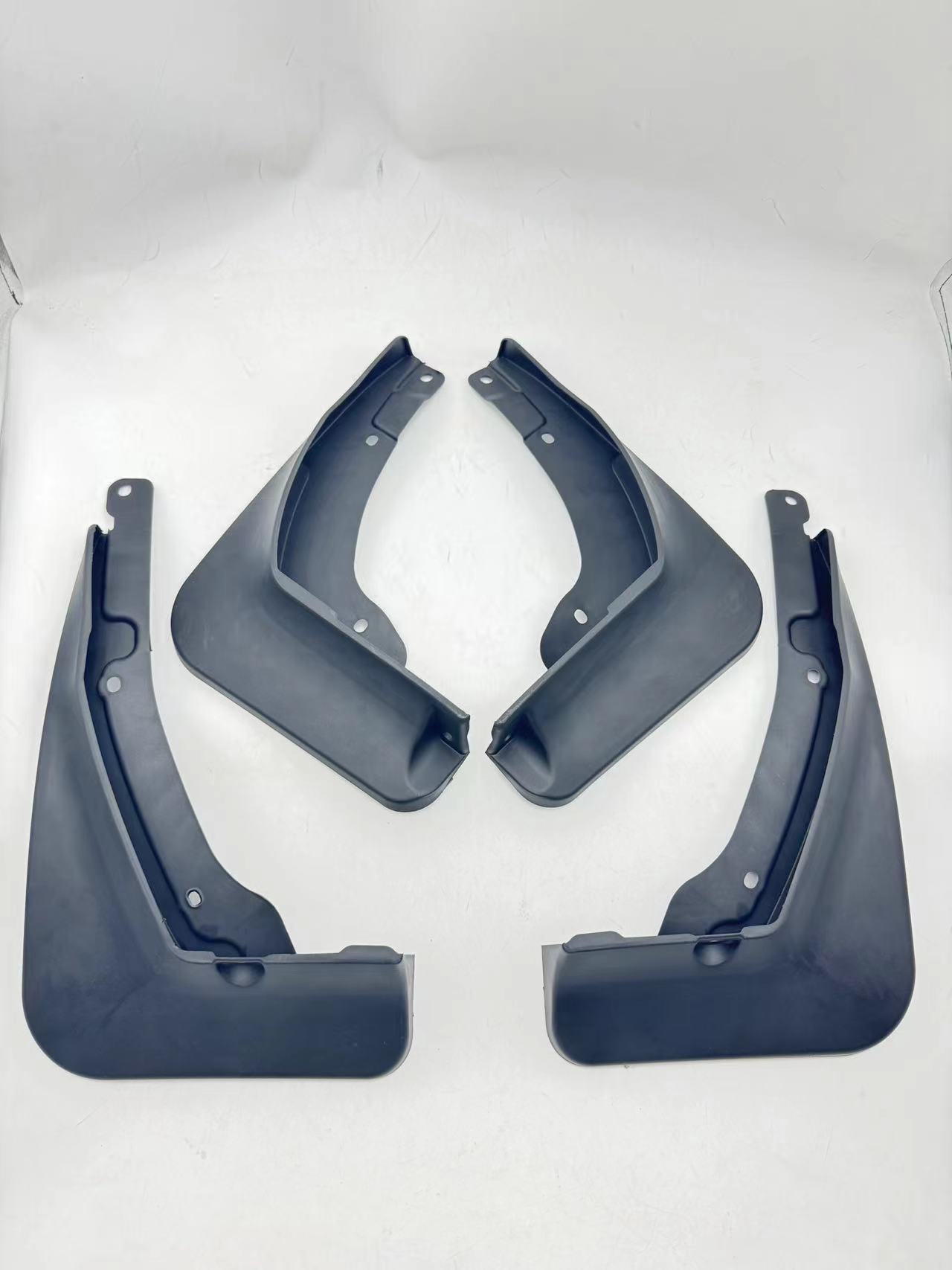 Aplicable a los fabricantes de guardabarros de automóviles M1 de Yuanyuan, venta al por mayor transfronteriza de una venta