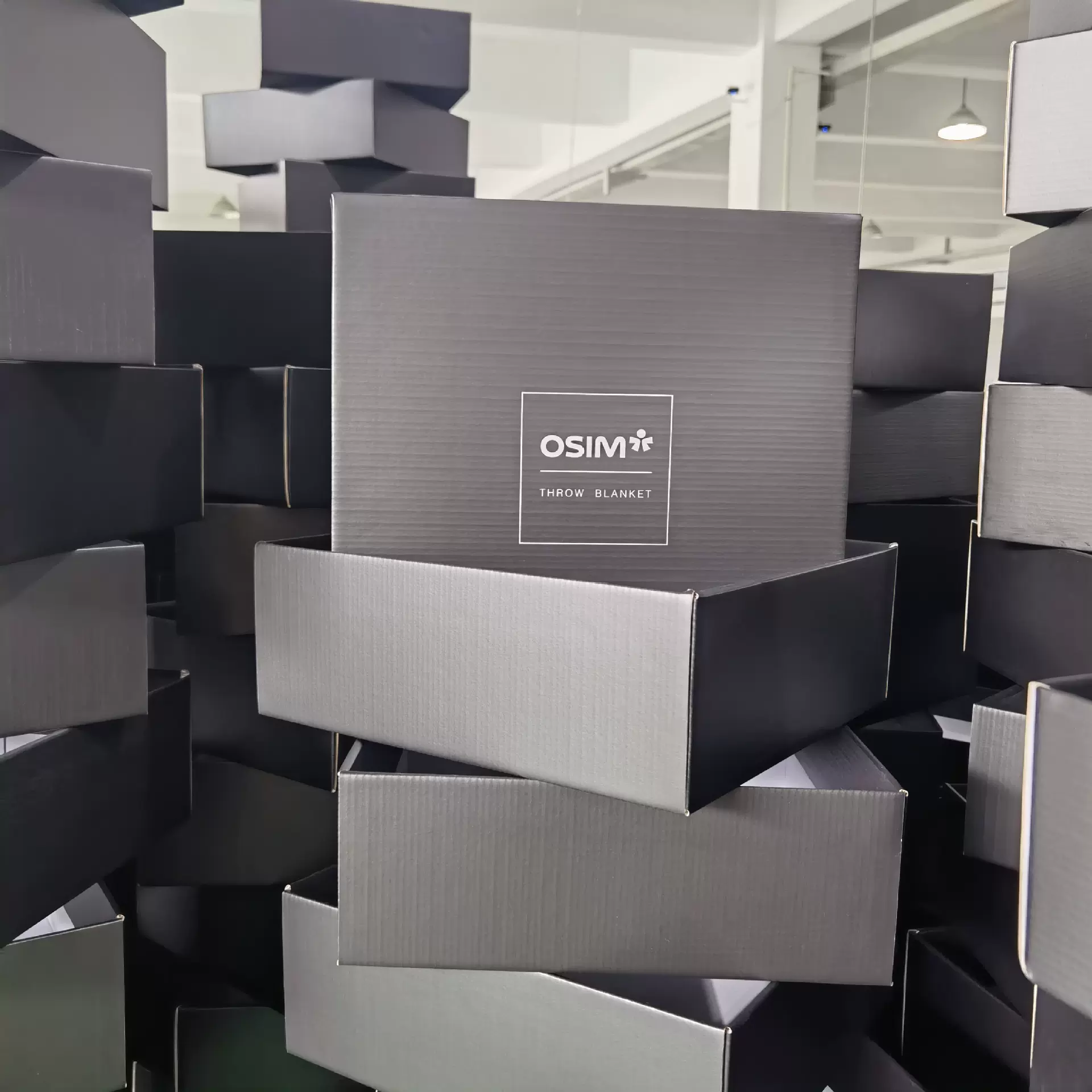 礼品毛毯包装牛皮纸袋盒子黑色彩盒logo礼物收纳小礼品精美