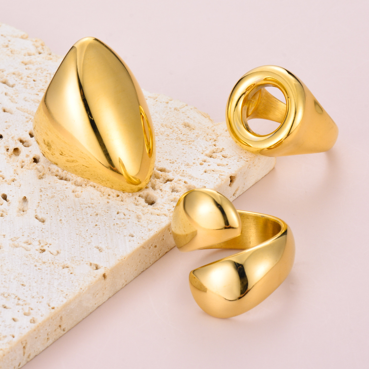 Women's Gender PVD Coated Geometric 304 Stainless Steel Simple Style Waterproof Non Tarnish Rings