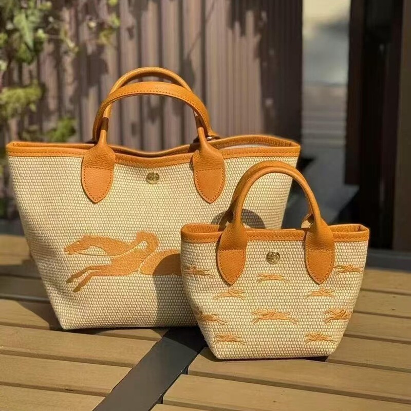 Longxiang Mini Straw Bag, Shoulder Bag, Crossbody Bag, Hand Bag, Small Bag, Color Matching Bag, Horse Woven Bag, Handbag for Women Longxiang Mini Straw Bag, Shoulder Bag, Crossbody Bag, Hand Bag, Small Bag, Color Matching Bag, Horse Woven Bag, Handbag for Women