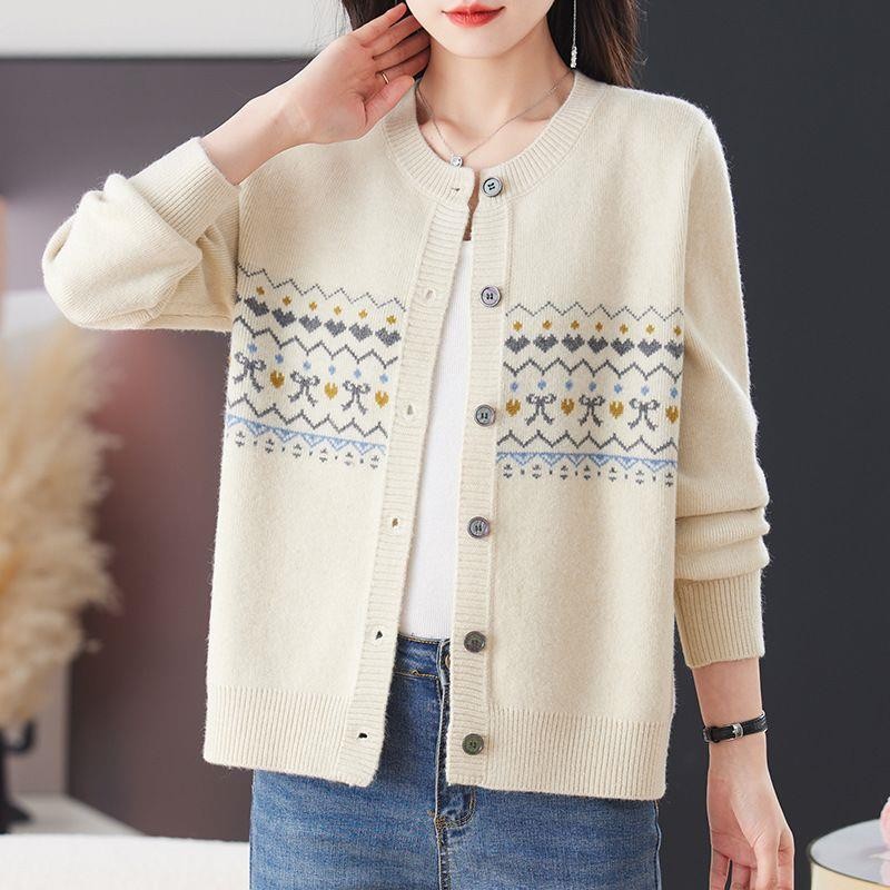 Spring knitted jacket with a round collar