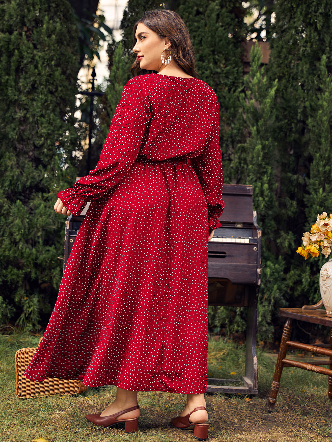 Plus Size Polka-Dot Loose-Fitting Long Sleeve Dress for Women - Ootddress