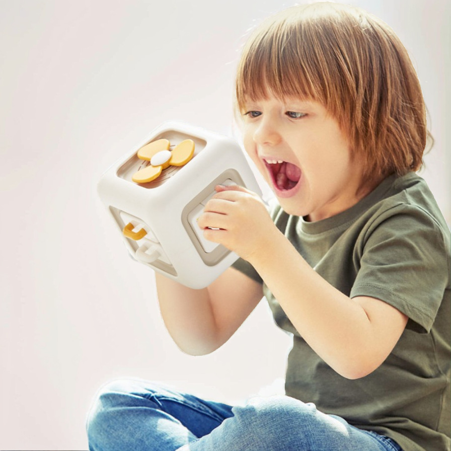 Cubo de Rubik educativo música en movimiento hexaedro juguete de descompresión para niños escritorio girando música interruptor del cajón transfronterizo recomendar