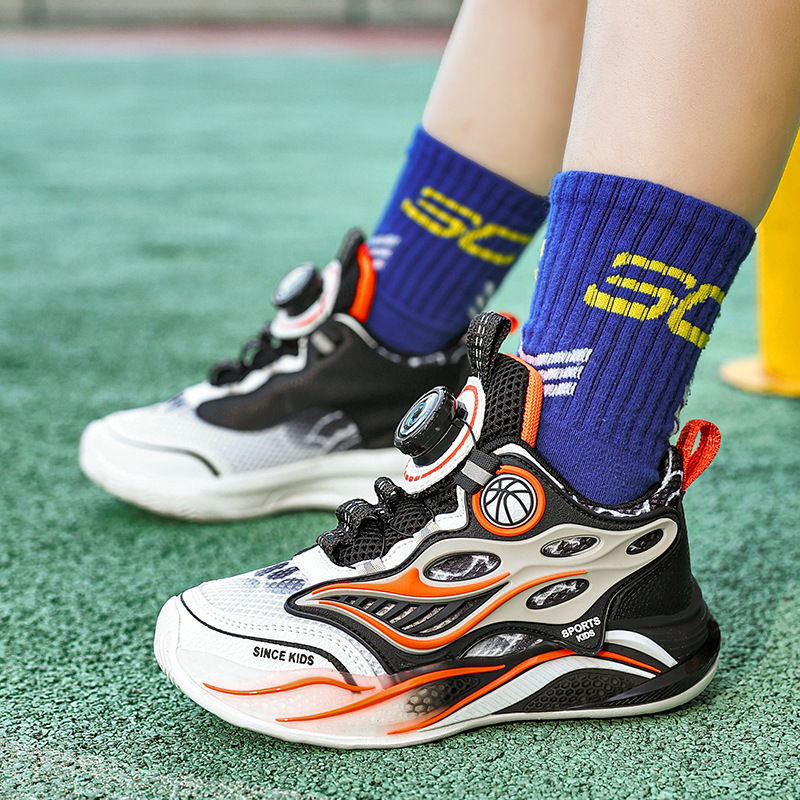 Zapatos de baloncesto para niños ventilados 2025, nuevos zapatos de entrenamiento de combate profesional para niños, zapatos deportivos para niños medianos y grandes