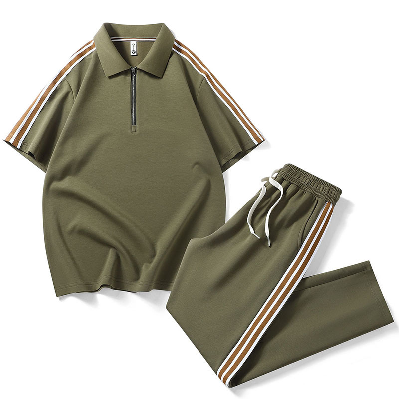 Completo da uomo di alta qualità con polo, t-shirt con mezza zip e pantaloni, casual e versatile, due pezzi._voghion.com