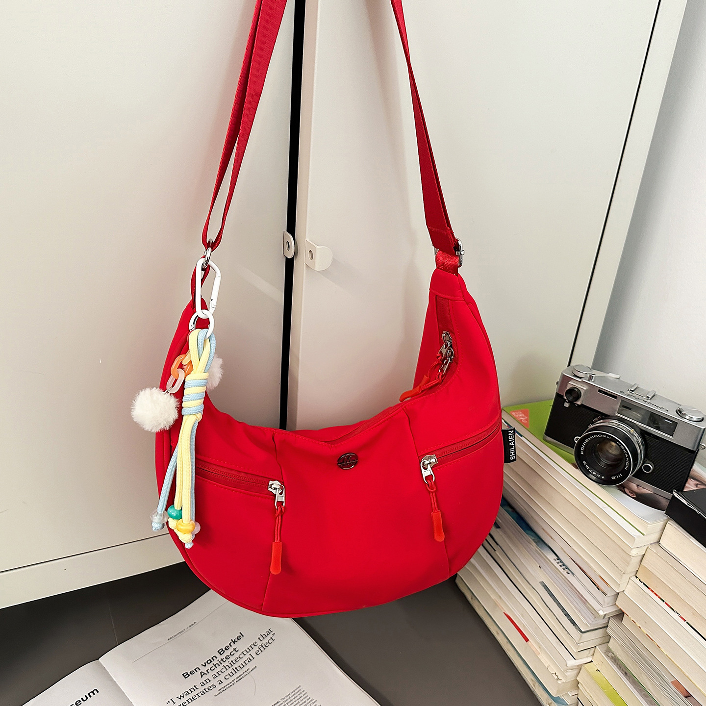 Shake-up marvel tinny al aire libre nylon antiespiraciones bolsa deportiva de gran capacidad bolsa de montaña coreana 2025 nueva pareja