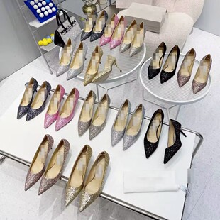 2026���QJC�����߸�ЬŮ�\�ڼ��^��Ƭ�r�аٴ������ЬHigh heels