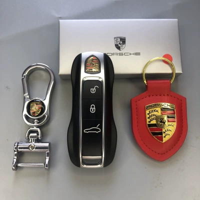 Cadillac, Lamborghini, Ferrari, Audi, Car Keys - new-panamera-with-circuit-board-lights-up-comes-with-key-fob
