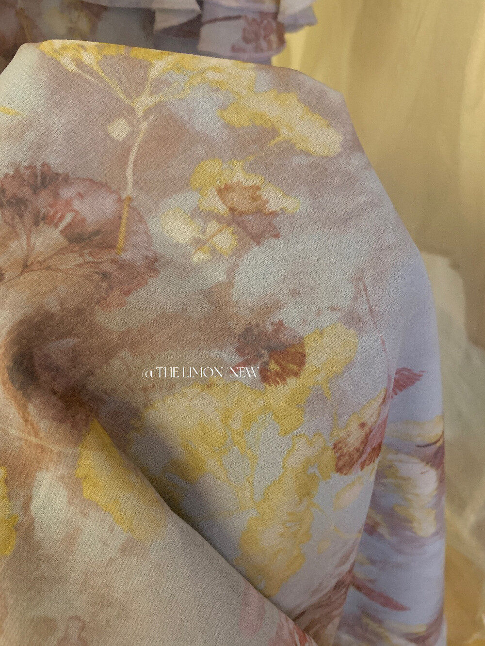 Đầm maxi nữ thắt eo cổ yếm họa tiết hoa nhí phong cách Pháp — màu tím chi tiết 10