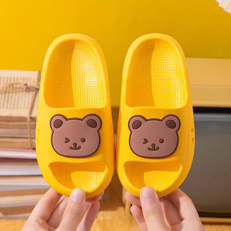 2025 New Children's Bear Slippers, Boys' Summer Home Soft-Soled Baby Slip-On Slippers, Unisex Sandals