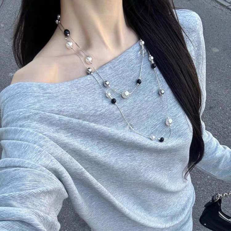 Elegant Black White Pearl Necklace Women Long Multi-Wear wash sweater Chain Lightweight Luxury Clavicle Necklace Fashion Accessory display picture 2