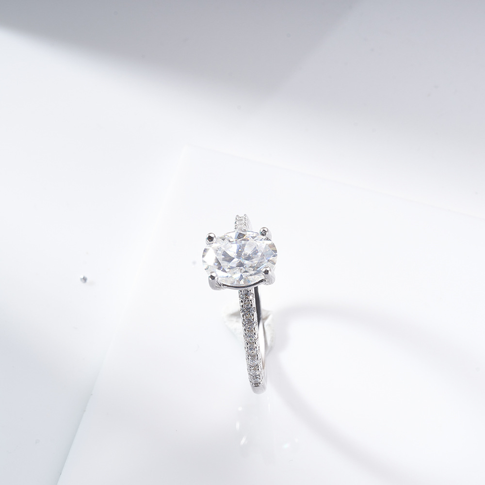 2 quilates de corte oval blanco D color VVS anillo de moissanita de forma especial con certificado de penetración transfronteriza