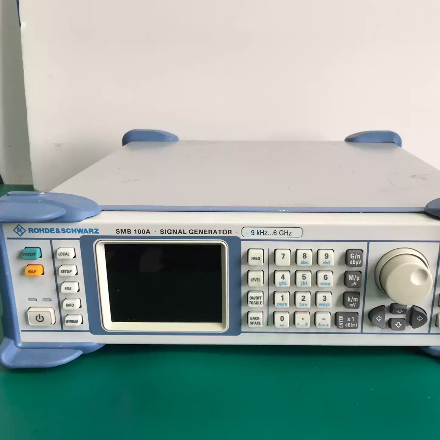 德国罗德与施瓦茨SMB100A 射频和微波信号发生器1MHz至6G频率