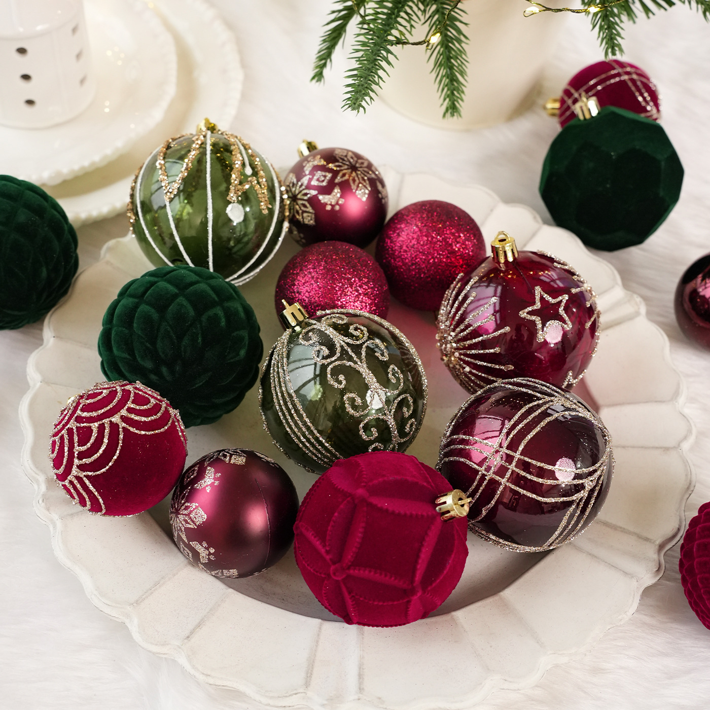 Nuevo producto 8CM Navidad bola pintada de color caja flocado bola de Navidad diy decoración del árbol de Navidad colgante colgante
