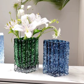 装饰花瓶;玻璃工艺品;琉璃工艺品