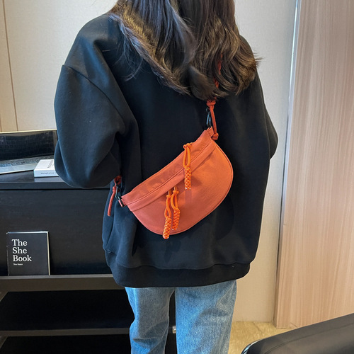 Canvas bag women's new Japanese shoulder bag fashionable mobile phone crossbody bag Korean version solid color shopping bag