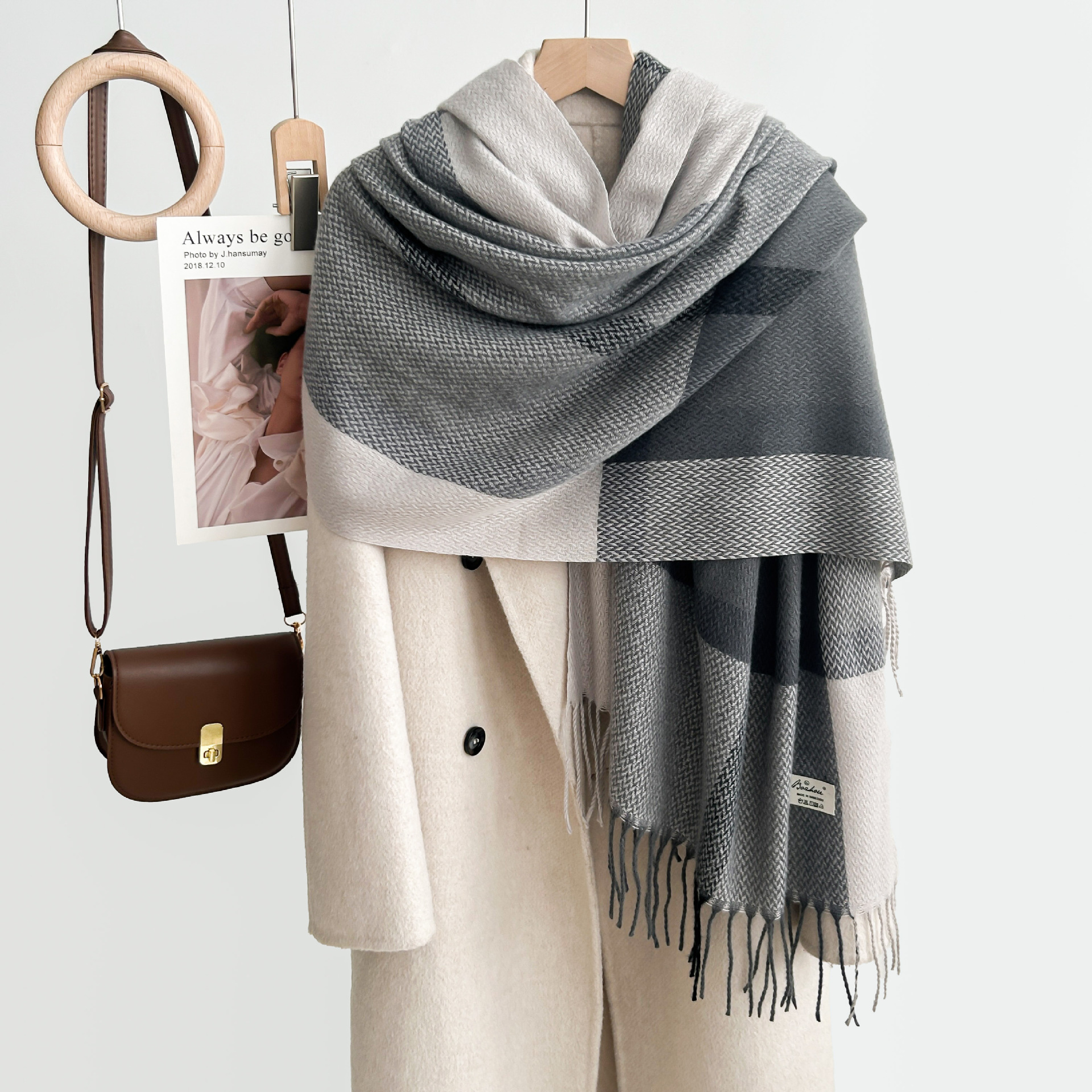 Gris