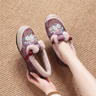 Winter Mother Shoes Guofeng Embroidered 2024 Cotton Shoes fleece-lined Thickened Warm Women's Cotton Shoes New Old Beijing Cloth Shoes