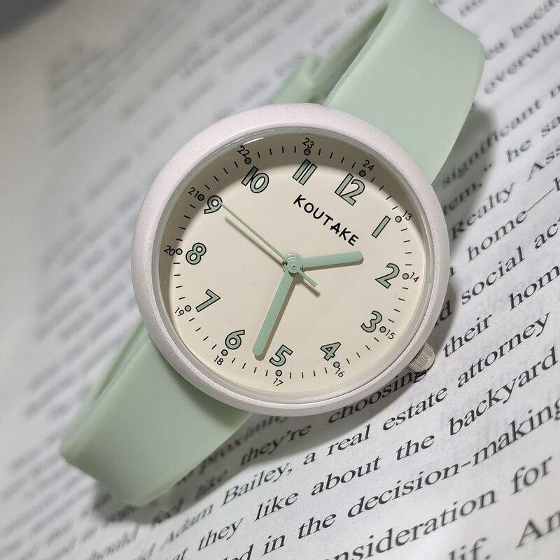 Sweet-Style Jelly Silicone Watch, Fashionable and Simple Student Model, Exam Watch, Women's Quartz Waterproof Watch, Couple's Watch