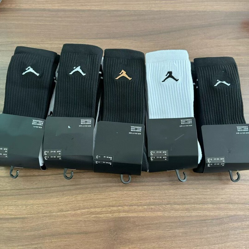Foreign Trade Basketball Elite Socks Embroidered Aj High-Top Towel Bottom Sports Socks for Men and Women Outdoor Running Training Socks Wholesale