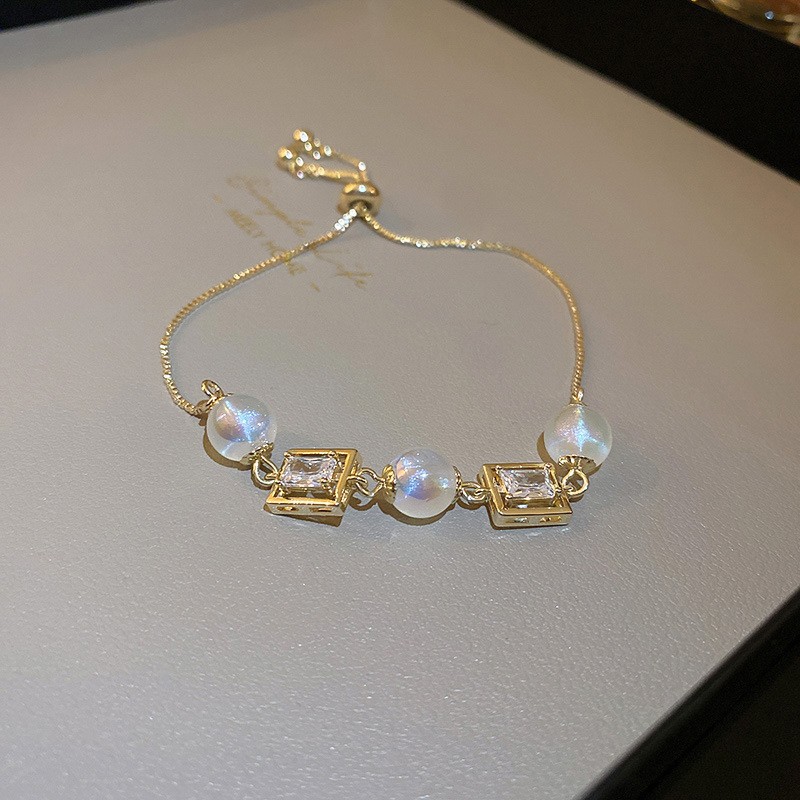 Golden square bracelet