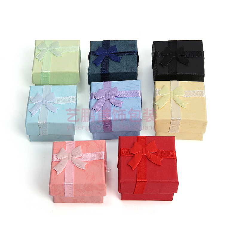 Spot al por mayor 4*4 cubierta de cielo y tierra nube arco caja de embalaje de joyería pendientes caja de anillo joyería caja de regalo