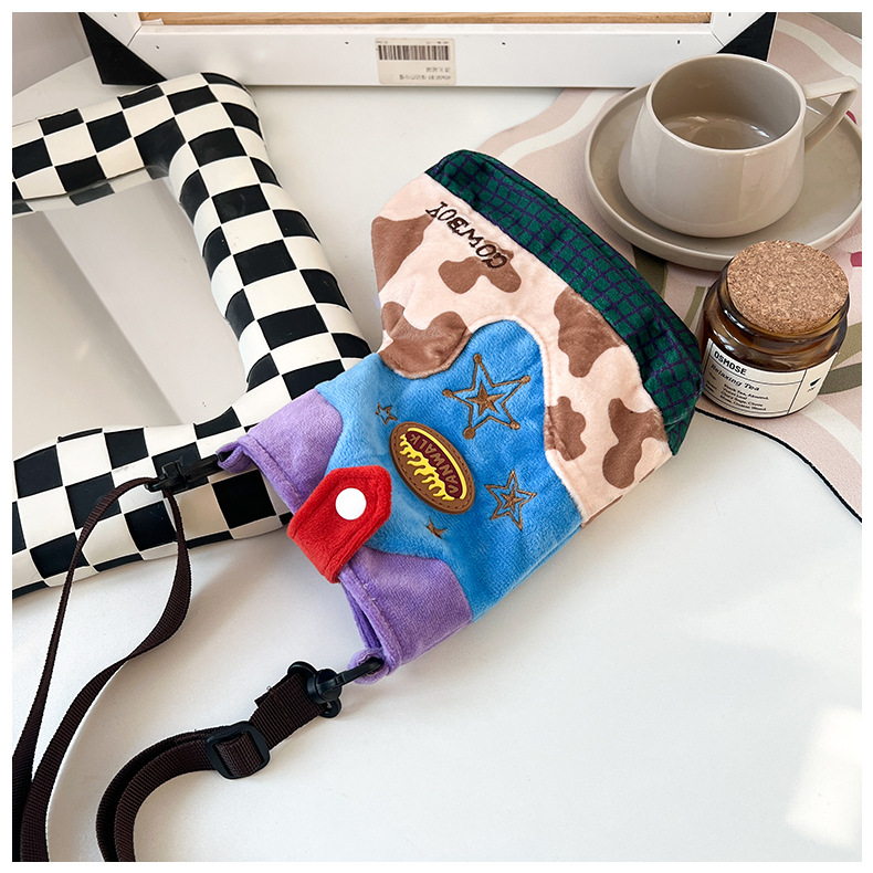 Women's Small Woolen Color Block Star Cute Flip Cover Crossbody Bag display picture 36