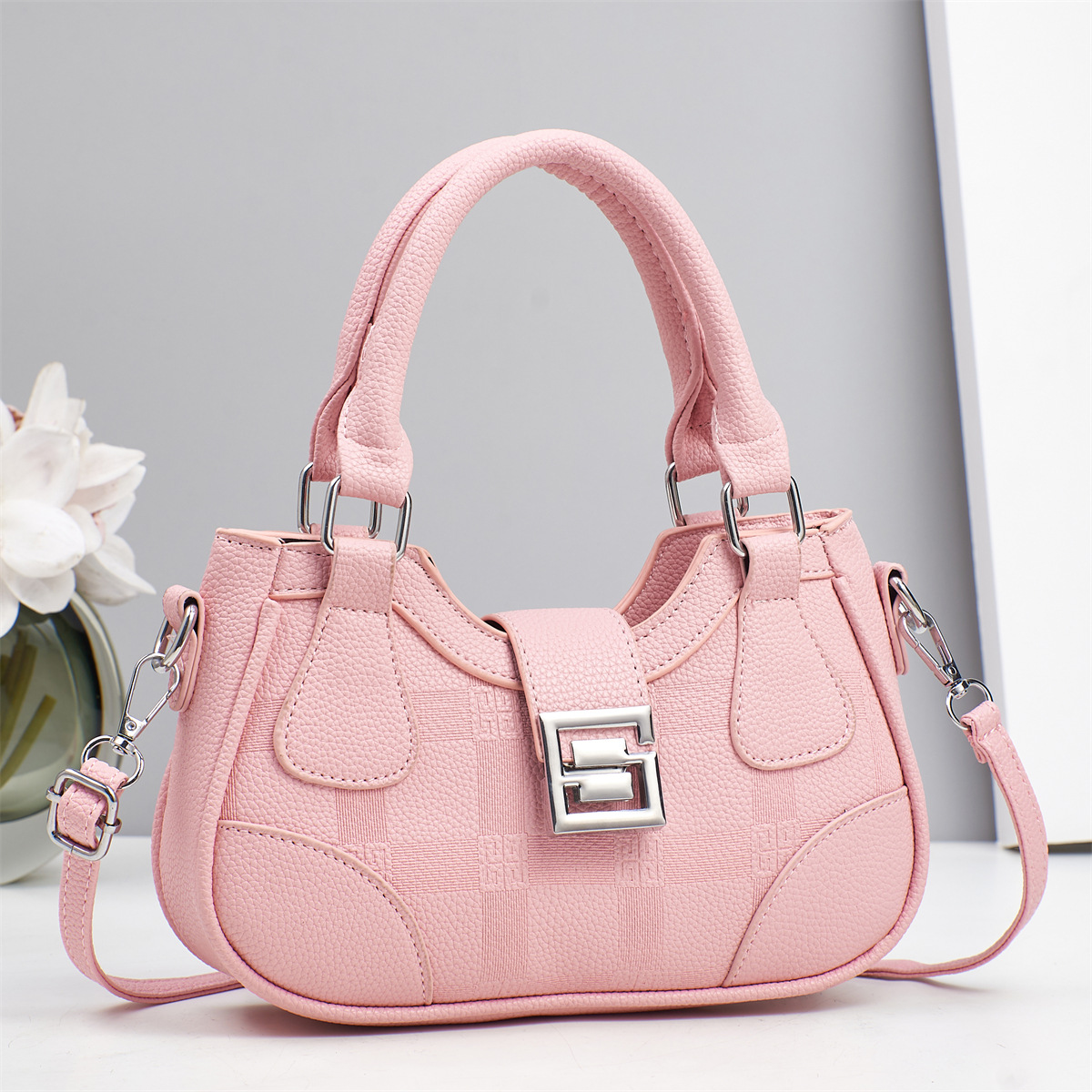 Temperamento versátil nuevo bolso coreano de moda mujer hermoso bolso de hombro bolso de mujer bolso de mujer bolso grande